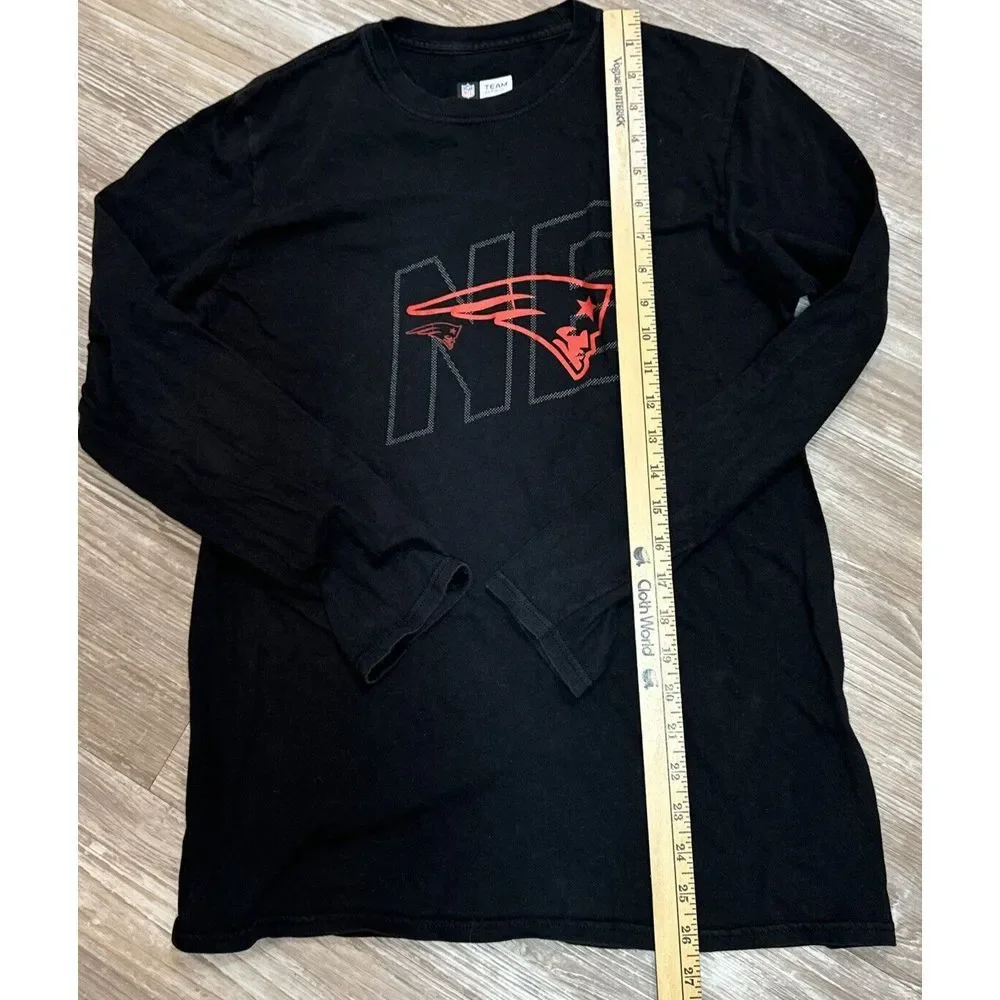 New England Patriots T-Shirt‎ Mens Medium NFL Team Apparel Black Shirt